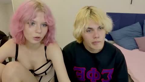 Jessy  Mark online show from October 26, 2025, 5:08 pm