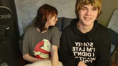 Jessy  Mark online show from April 22, 2026, 5:10 am