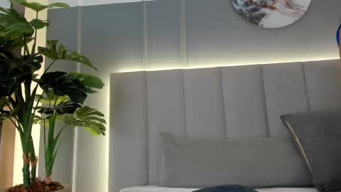 Bonnie online show from February 9, 2025, 2:17 am