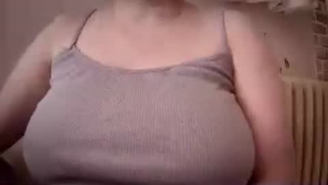 Snapshot of bonnie_jade chatting on July 14, 2026, 7:02 am Bonnie online show from July 14, 2026, 7:02 am