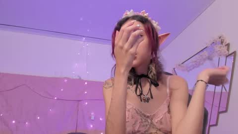   online show from February 21, 2025, 11:44 am