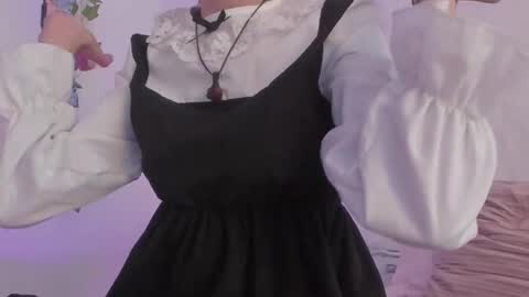   online show from March 7, 2025, 2:45 pm