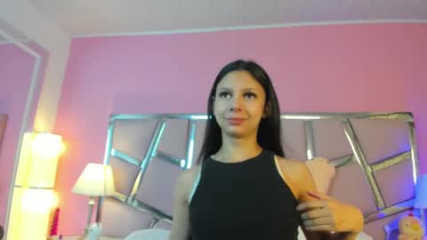 Snapshot of bonniepark_ chatting on February 12, 2025, 12:01 pm Bonnie online show from February 12, 2025, 12:01 pm