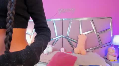 Snapshot of bonniepark_ chatting on March 7, 2025, 12:23 pm Bonnie online show from March 7, 2025, 12:23 pm