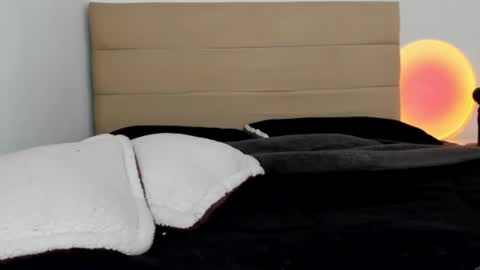 Bonnie  online show from March 9, 2025, 7:37 pm