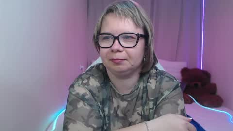 bonnnyboobsy online show from May 9, 2026, 12:21 pm