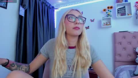 Snapshot of bonny_clyde_xx_ chatting on May 19, 2026, 3:46 am Soffy Brooks Independent model online show from May 19, 2026, 3:46 am