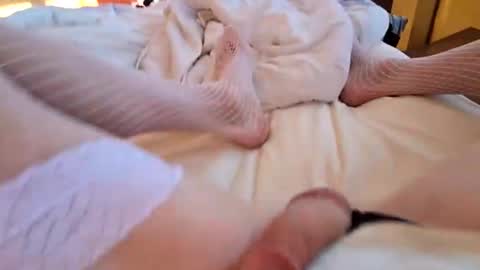 silky sissy sarah online show from February 14, 2025, 8:05 pm