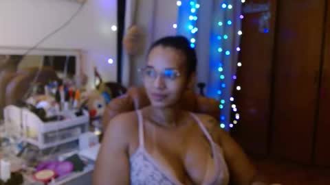 Queen Bon Vivantt online show from February 23, 2025, 5:34 am