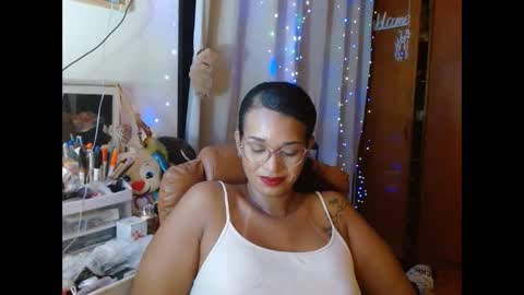 Queen Bon Vivantt online show from February 25, 2025, 12:03 am