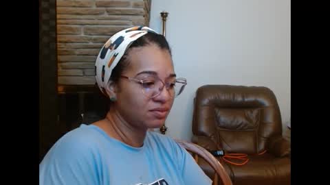 Queen Bon Vivantt online show from October 7, 2025, 12:13 pm