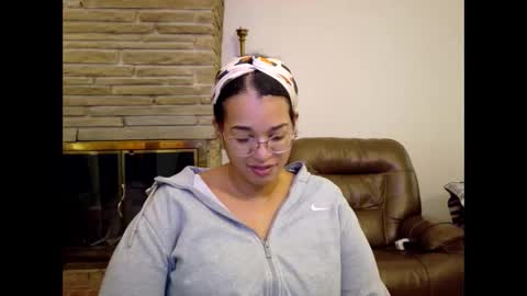 Snapshot of bonvivantb chatting on January 14, 2026, 4:01 pm Queen Bon Vivantt online show from January 14, 2026, 4:01 pm