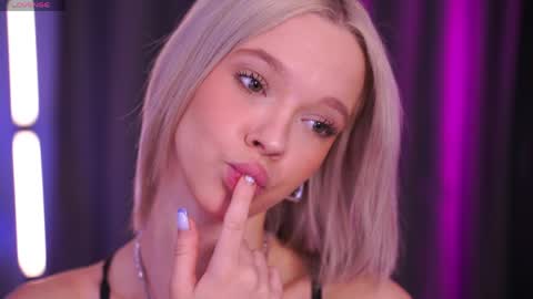 Alina online show from April 8, 2026, 7:08 am