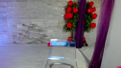 boobzilla_ online show from March 23, 2026, 5:44 am