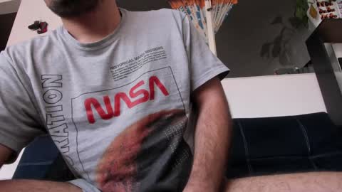 Maggie and Jay  online show from December 20, 2024, 6:24 pm