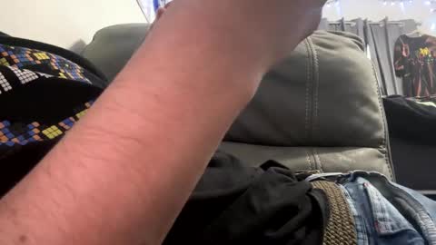 SHY BOY online show from September 16, 2025, 10:55 pm