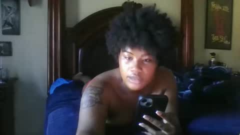 boooohoooobaby online show from November 24, 2025, 4:51 pm