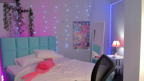 Milena online show from March 27, 2026, 8:26 am