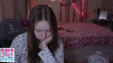 Snapshot of booozekirs_ chatting on July 1, 2026, 2:57 am Milena online show from July 1, 2026, 2:57 am
