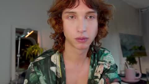 Bream online show from March 8, 2025, 11:39 pm