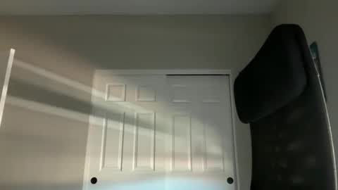 borisdm1976 online show from September 29, 2025, 5:40 pm