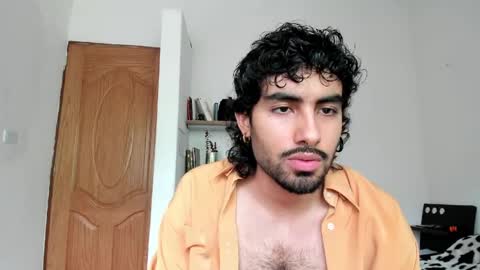 Snapshot of borjaa_ chatting on May 16, 2026, 3:55 pm Borja A online show from May 16, 2026, 3:55 pm