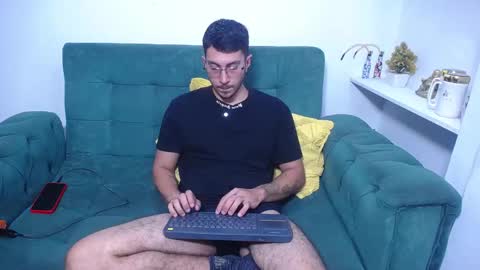 borsalinomoreau online show from October 12, 2025, 8:41 pm