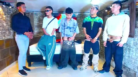 THOMAS AND DAMIAND online show from September 20, 2025, 4:46 am