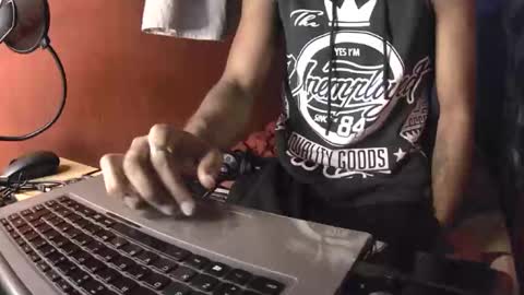 boss_playa98 online show from February 17, 2025, 8:36 pm