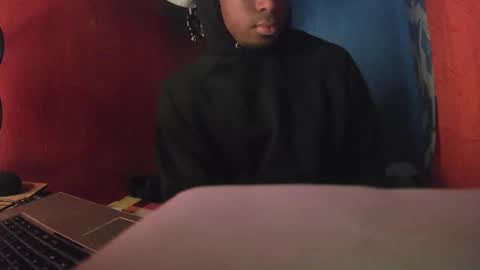 boss_playa98 online show from March 1, 2025, 10:24 am