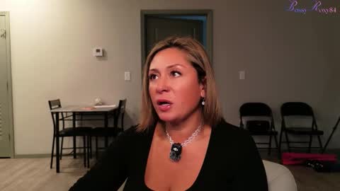 bossyroxy84 online show from March 29, 2026, 12:10 am