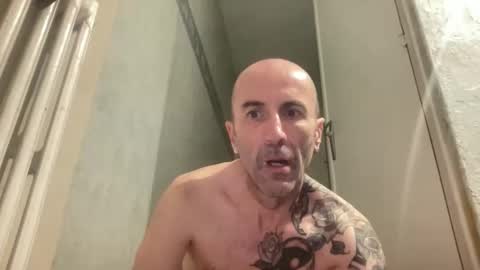 bottfrench44 online show from March 11, 2026, 5:35 am