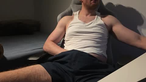 Snapshot of bottomtsinner chatting on April 10, 2026, 10:36 pm bottomtsinner online show from April 10, 2026, 10:36 pm