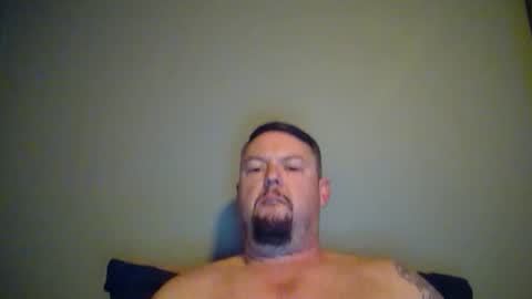 bowtieguy84 online show from April 24, 2026, 2:25 am