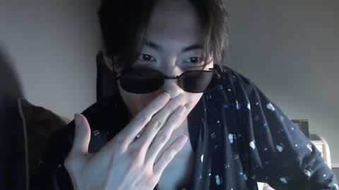 boxman556990 online show from January 18, 2025, 7:37 pm