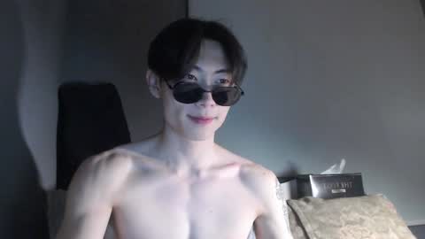 boxman556990 online show from January 19, 2025, 3:32 pm