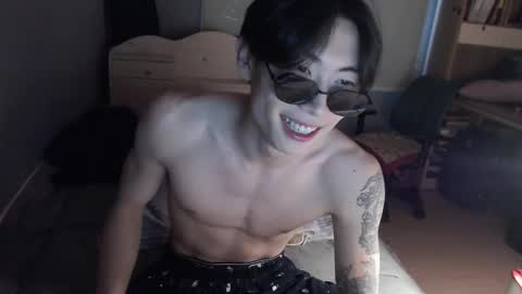 boxman556990 online show from January 25, 2025, 2:04 am