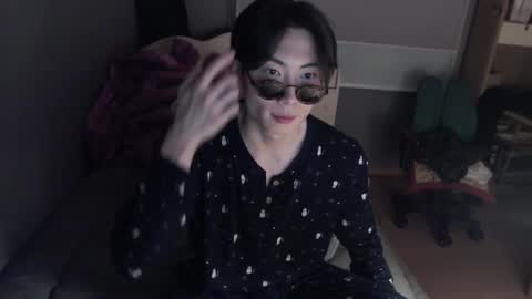 boxman556990 online show from March 7, 2025, 6:33 pm