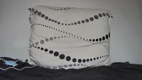 boy3911 online show from December 3, 2024, 6:38 pm