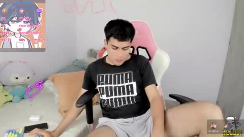 Aaron online show from January 8, 2026, 6:32 pm