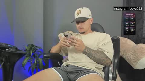 boyc02_ online show from February 9, 2025, 10:43 pm