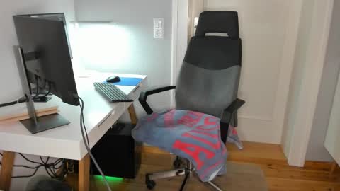 Julian online show from March 13, 2026, 5:08 pm