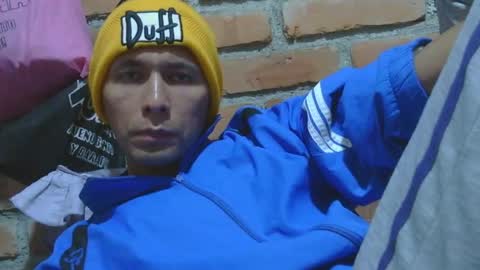 Boy online show from April 25, 2026, 1:41 am