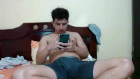 boyfit2023 online show from February 12, 2025, 1:19 am