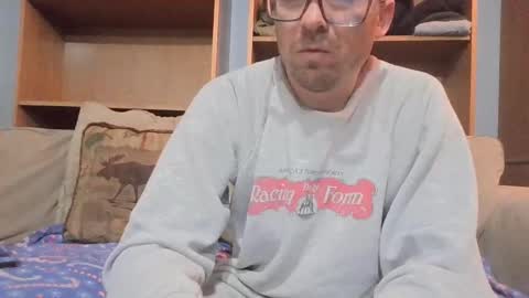 smoothslutfordaddy online show from June 10, 2026, 5:23 pm