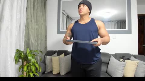 boys_blackandwhite online show from January 27, 2025, 12:33 am