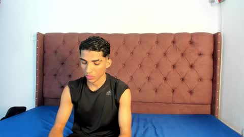 ALEX - TAYLER  -MIKE online show from September 26, 2025, 1:04 pm