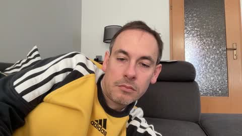 boytoyhh online show from February 8, 2025, 12:28 pm