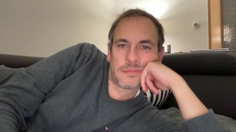 boytoyhh online show from October 7, 2025, 5:10 pm