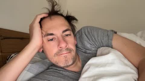 boytoyhh online show from November 13, 2025, 9:08 am